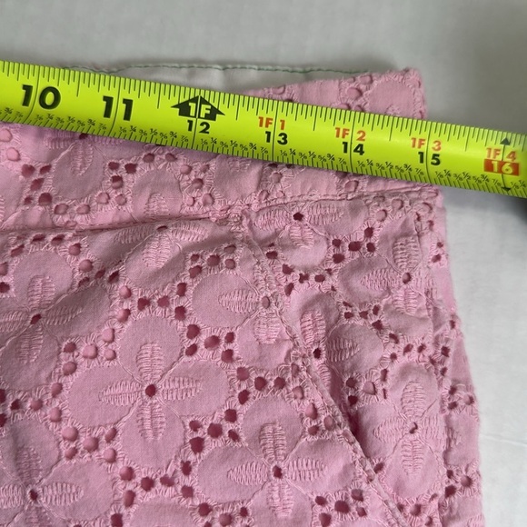 Lilly Pulitzer The Buttercup Short Women’s Size 2 Pink Eyelet Scallop Trim - Picture 9 of 11